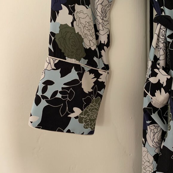 Equipment Printed Dress - Picture 5 of 8